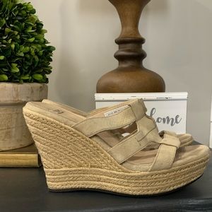 UGG platform wedges size 9.5